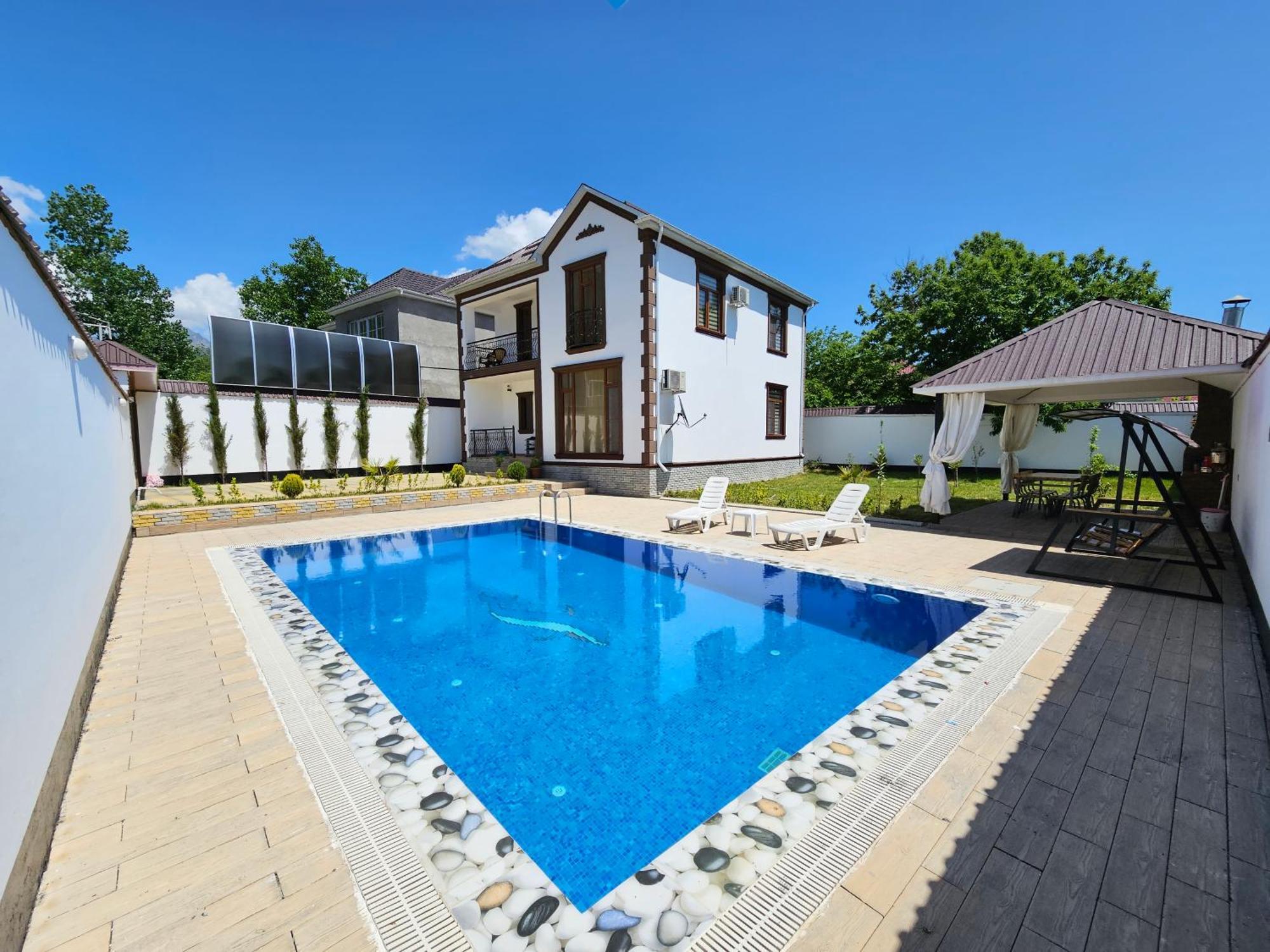 Gabala Milan Villa Екстер'єр фото